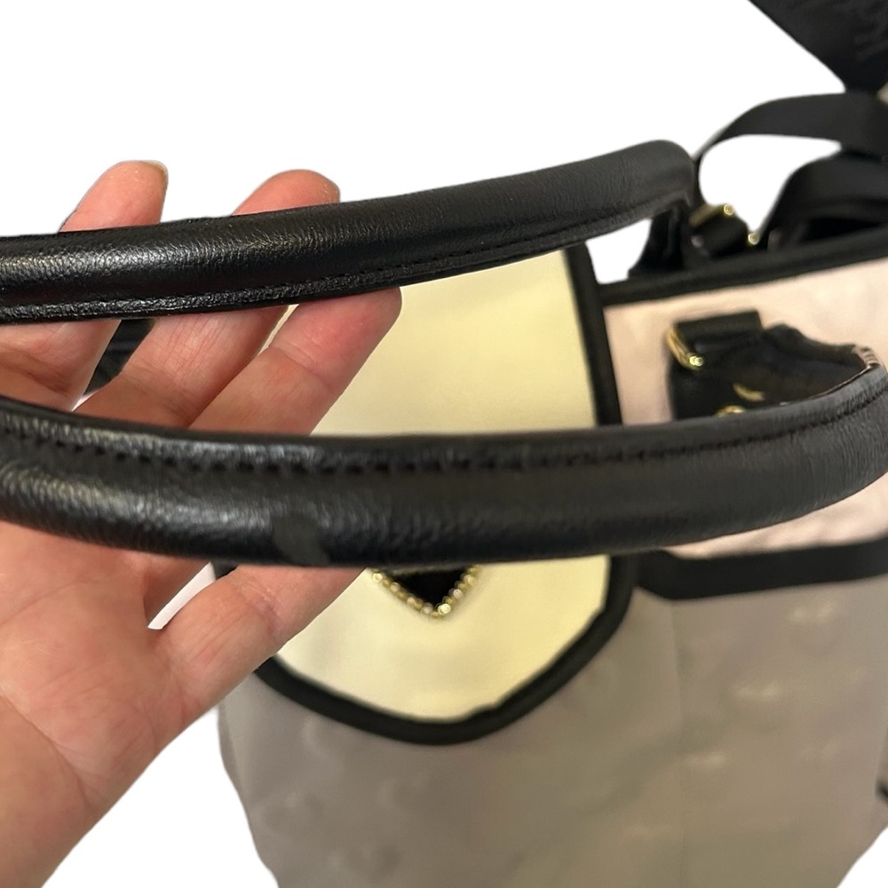 Betsey Johnson Quilted Diaper Bag Shoulder Or Crossbody W/pad & Cat Pouch - Picture 13 of 15